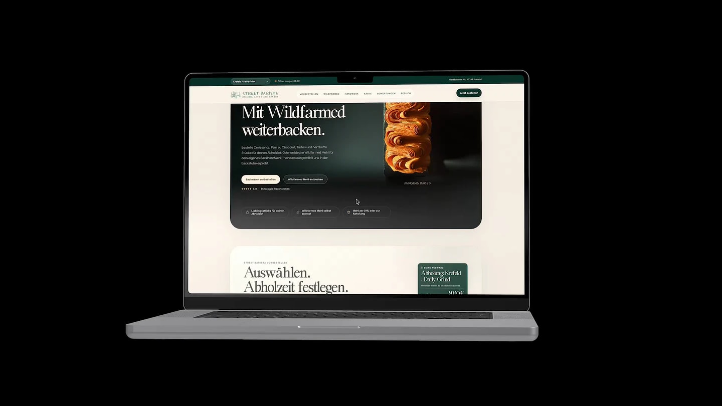Animierte Desktopansicht der Street-Barista-Startseite mit Markenauftritt, fotografierten Backwaren und direkter Vorbestellung.